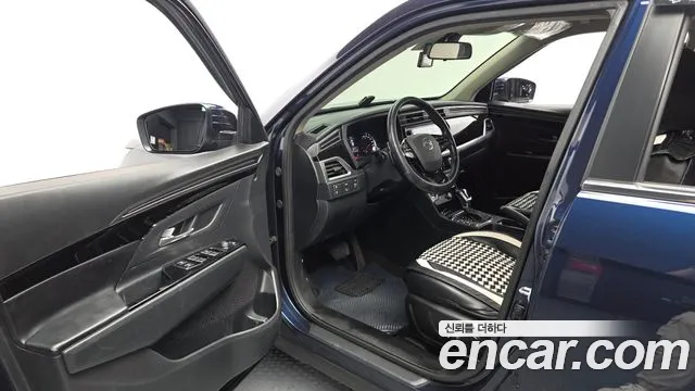 KGM Korando 2019 thumb 2