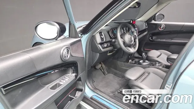 Mini Cooper Countryman 2022 thumb 8