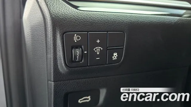 Kia K5 2023 thumb 4