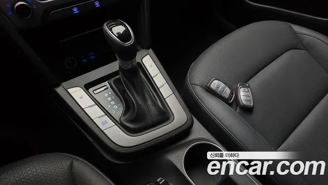 Hyundai AD 2018 thumb 4