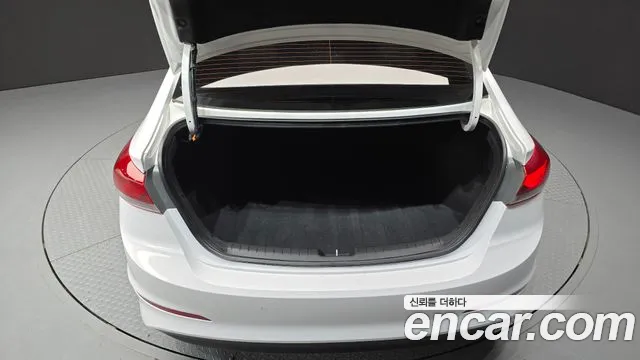 Hyundai AD 2018 thumb 8