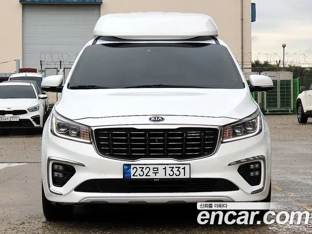 Kia Carnival 2019 thumb 8