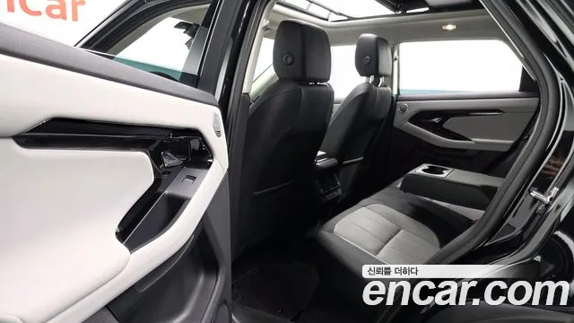Land Rover Range Rover Evoque 2025 thumb 7