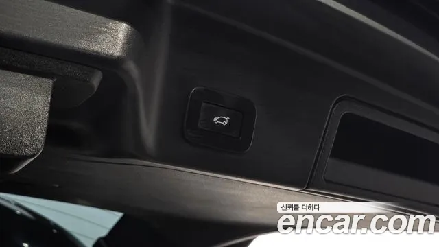 Land Rover Range Rover Evoque 2025 thumb 9