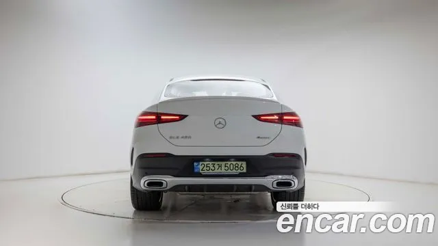 Mercedes-Benz E-Класс 2025 thumb 3