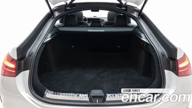 Mercedes-Benz E-Класс 2025 thumb 8