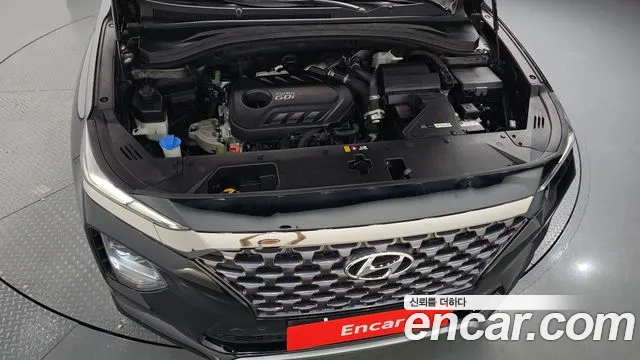 Hyundai Santa Fe 2018 thumb 8