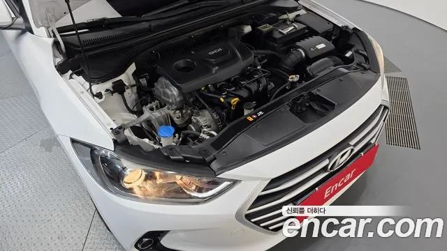 Hyundai Avante 2017 thumb 9