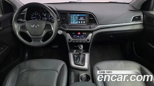 Hyundai Avante 2017 thumb 5