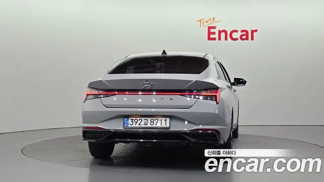Hyundai Elantra 2020 thumb 10