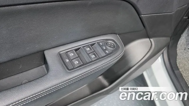 Renault XM3 2022 thumb 12