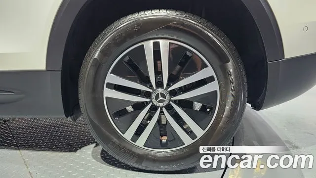 Mercedes-Benz GLB 2021 thumb 7
