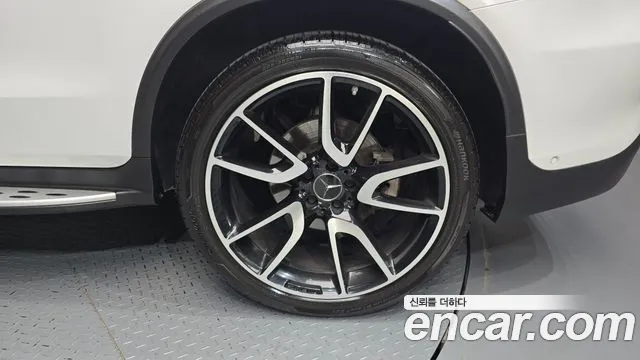Mercedes-Benz GLC 2018 thumb 2