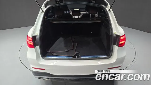 Mercedes-Benz GLC 2018 thumb 6