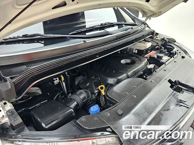 Hyundai Staria 2021 thumb 5