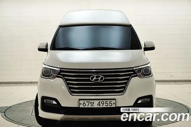 Hyundai Staria 2019 thumb 6
