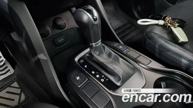 Hyundai Санта Фе 2014 thumb 7