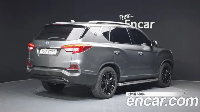 KGM Rexton 2018 thumb 7