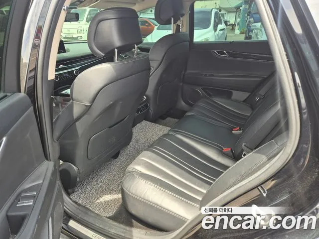 Genesis G80 2020 thumb 12