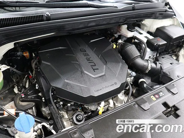 Kia Carnival 2021 thumb 6