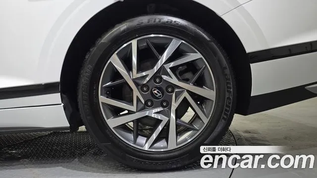 Hyundai Grandeur 2023 thumb 6