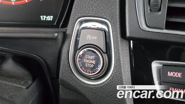 BMW M2 2017 thumb 8