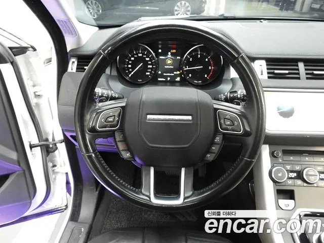 Land Rover Range Rover Evoque 2018 thumb 5