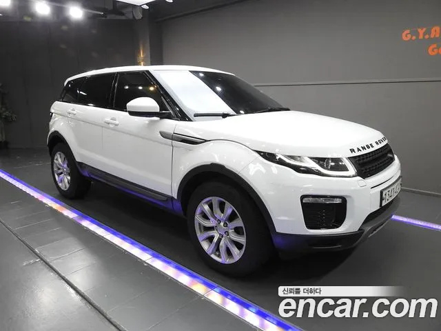 Land Rover Range Rover Evoque 2018 thumb 10