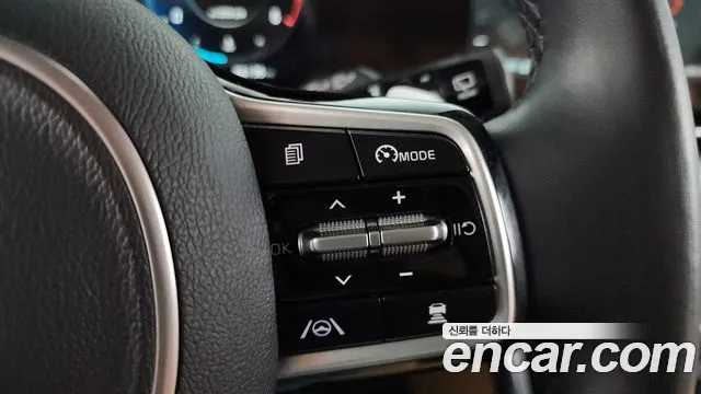 Kia Carnival 2021 thumb 11
