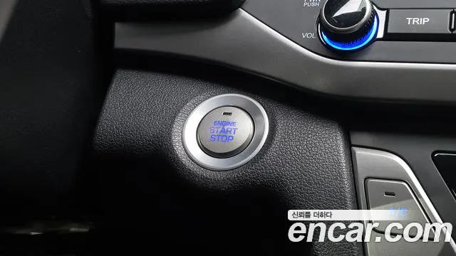 Hyundai Avante 2017 thumb 9