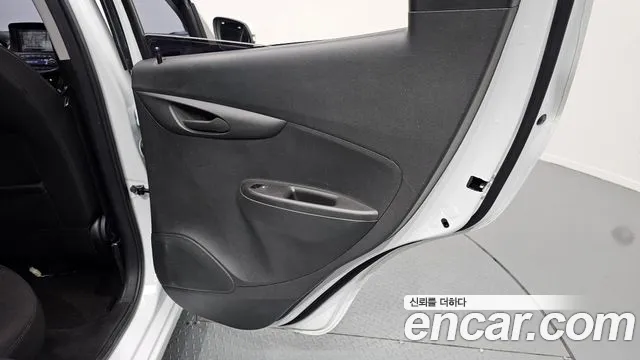 Chevrolet Spark 2016 thumb 8