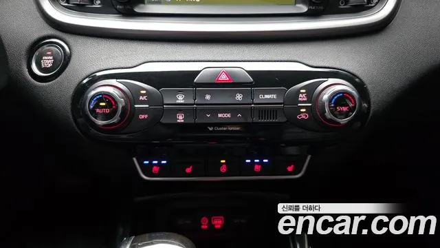 Kia Sorento 2015 thumb 4