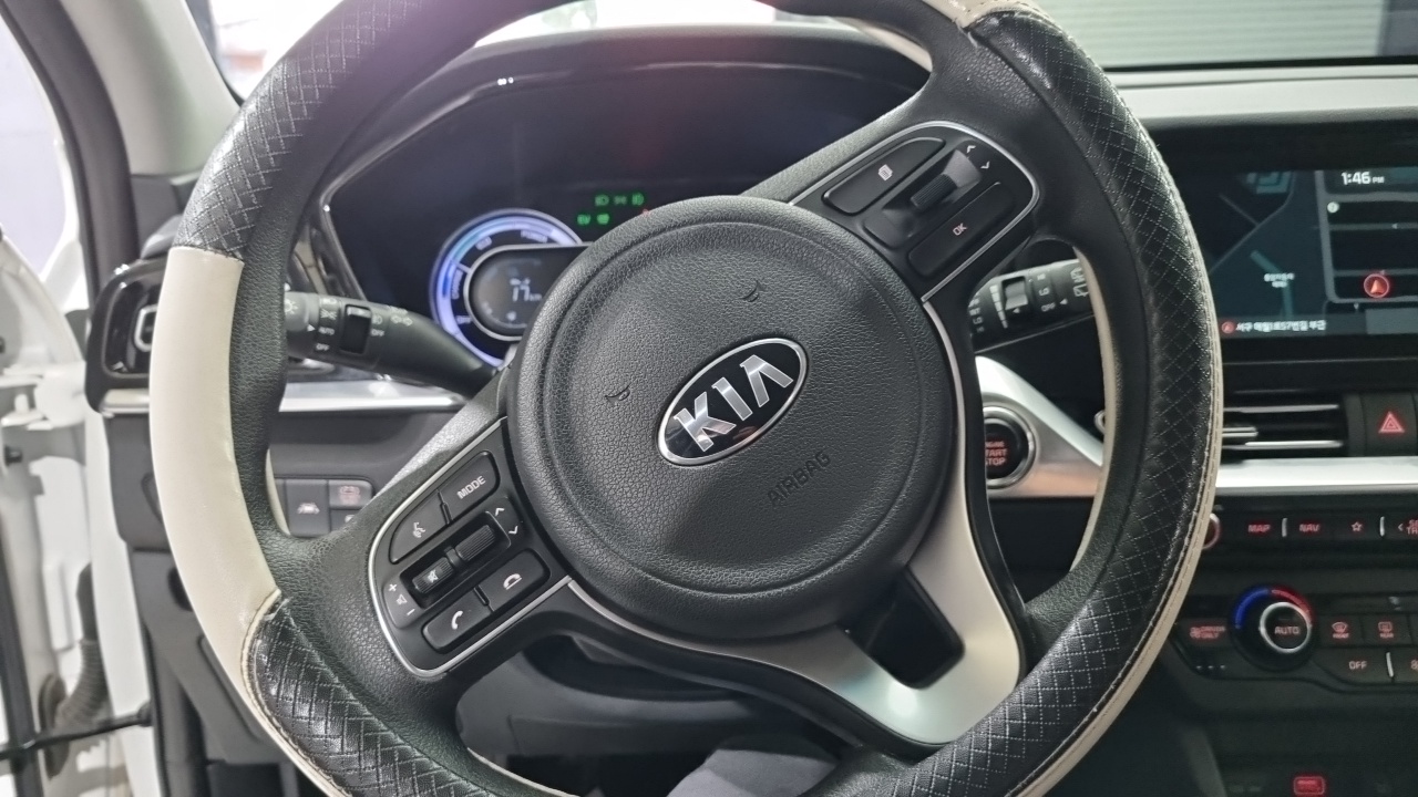 Kia Niro 2021 thumb 3