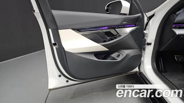 BMW 5 серии 2025 thumb 4