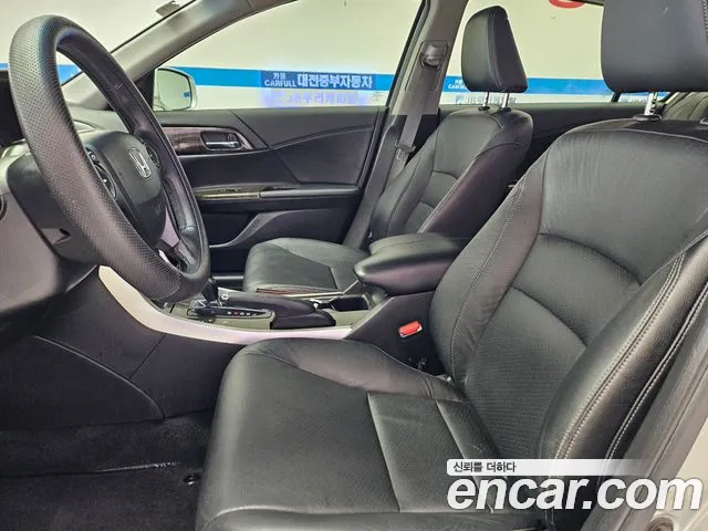 Honda Accord 2014 thumb 10