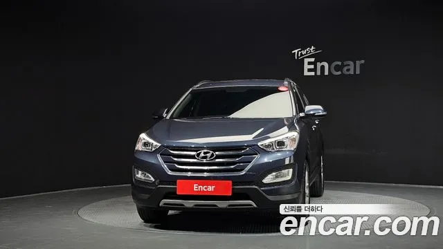 Hyundai Санта Фе 2015 thumb 12