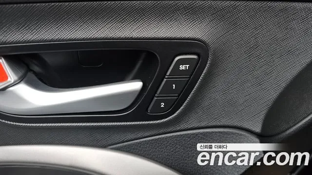 Hyundai Санта Фе 2015 thumb 11