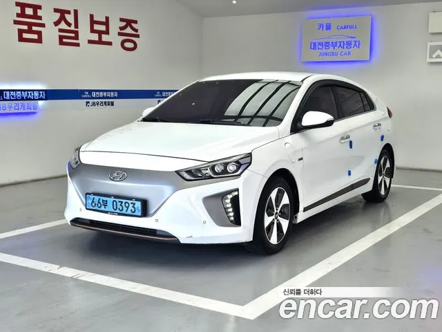 Hyundai Ioniq Electric 2016 thumb 12