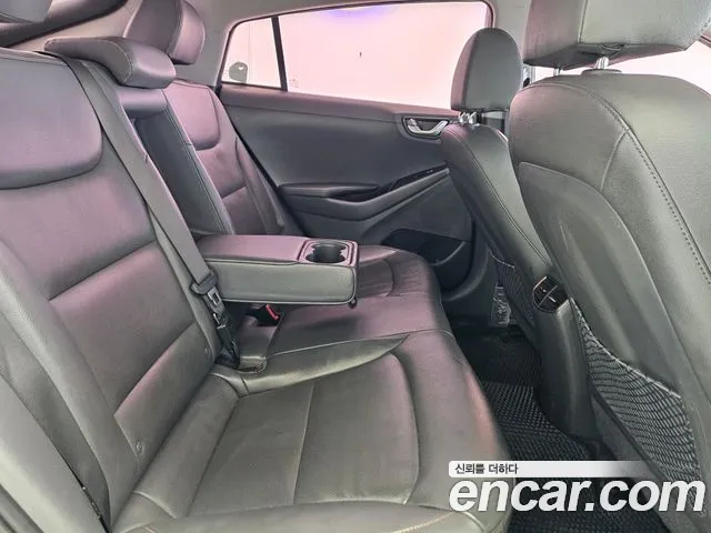 Hyundai Ioniq Electric 2016 thumb 6