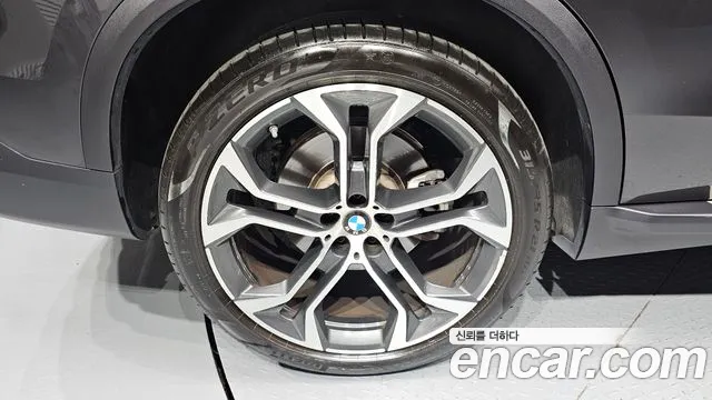 BMW X5 2022 thumb 11