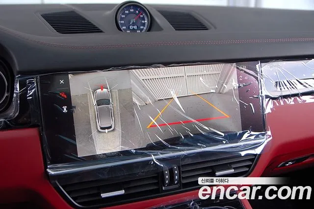 Porsche Cayenne 2023 thumb 5
