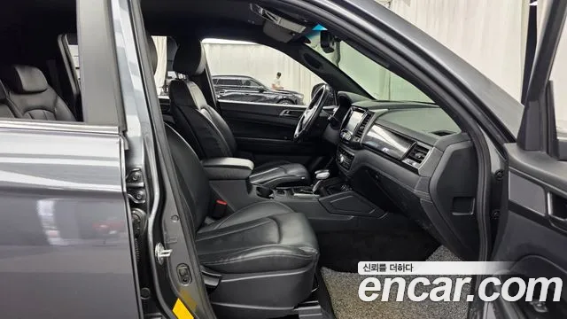 KGM Rexton 2021 thumb 5
