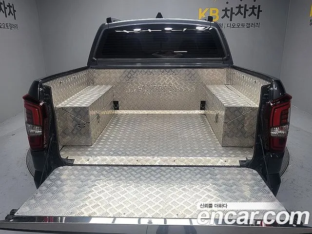 KGM Rexton 2022 thumb 3