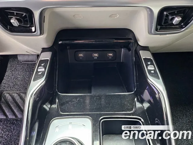 Kia Sorento 2020 thumb 7