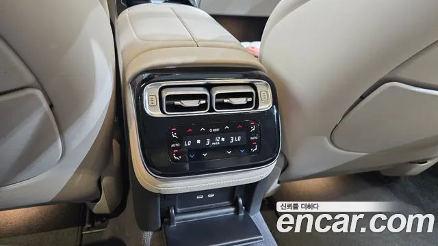 Mercedes-Benz S-Class 2022 thumb 10