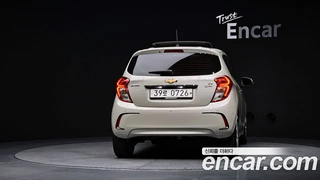 Chevrolet Spark 2016 thumb 2
