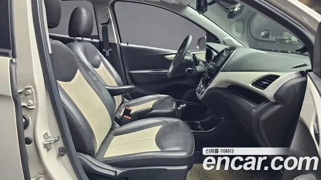Chevrolet Spark 2016 thumb 12