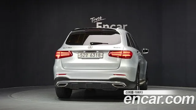 Mercedes-Benz GLC 2017 thumb 2