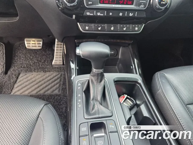 Kia Sorento 2017 thumb 8