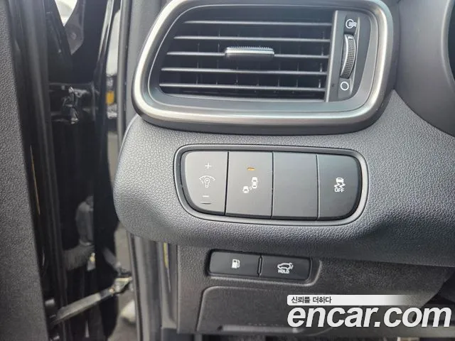 Kia Sorento 2017 thumb 10
